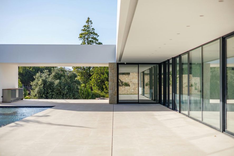 Historic Italian courtyard with arches